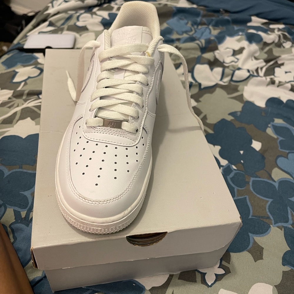 Nike Air Force 1 '07 in White